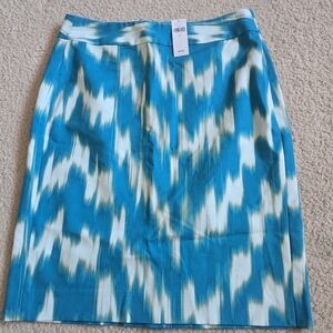 NWT BANANA REPUBLIC Skirt – Size 2 (Small)